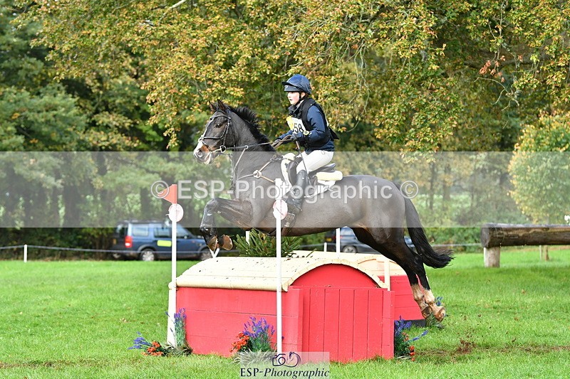 251025A-104417-17480 - D-358-Esta.Isobelle.Roche