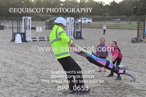 BPP_0653 - HOBBY HORSE SHOWJUMPING CLASSES