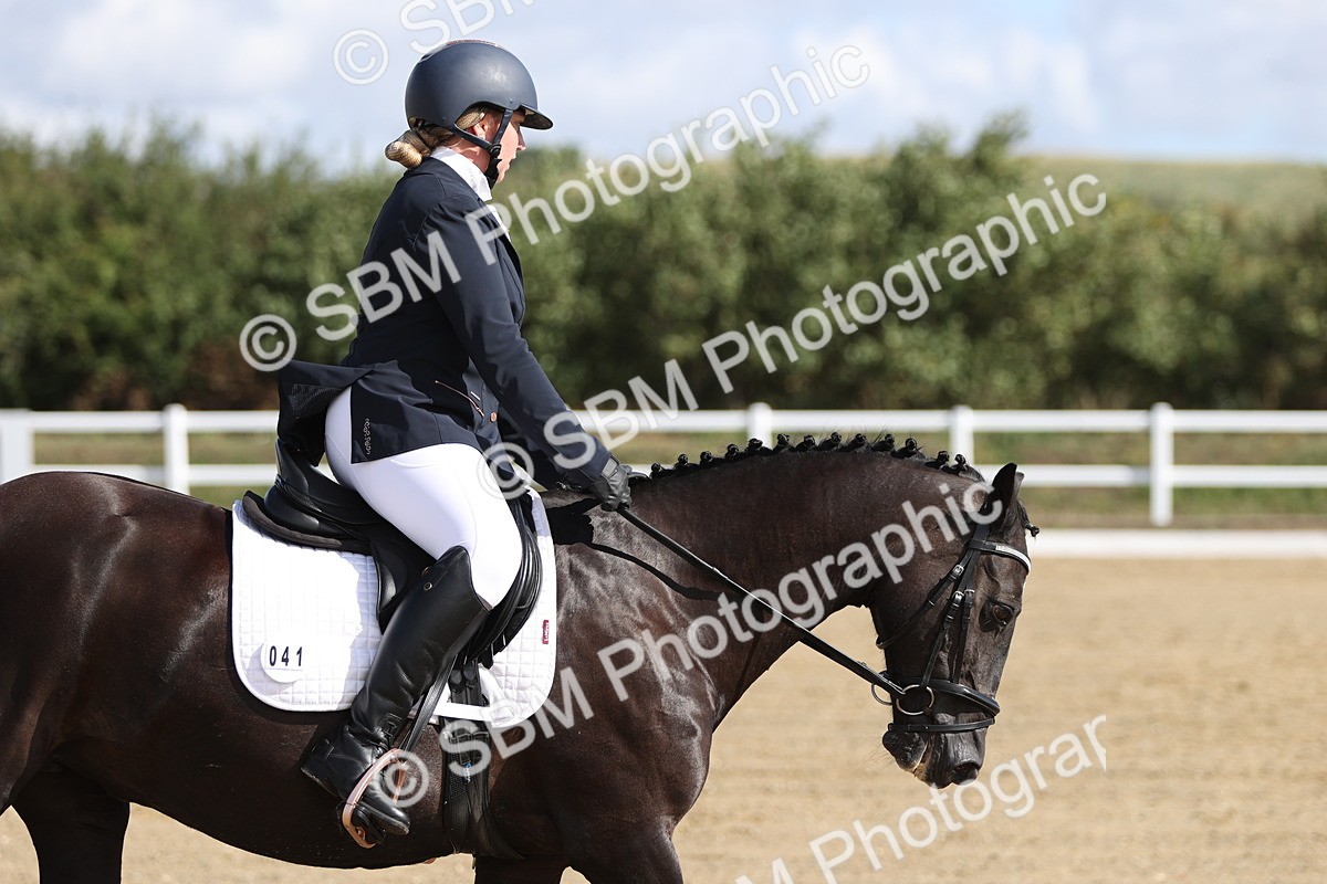 SBM_001261 - Class 2 - Intro 4 Champs - 9.44-10.38