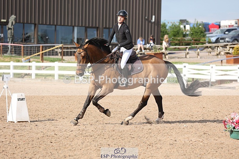 250508-173138-04448 - Cls 12 Snr Newcomers