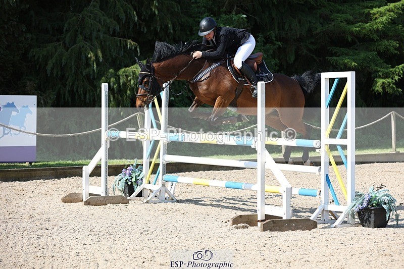 230513-094846-03552 - Cls 18 Snr 1.05m Open