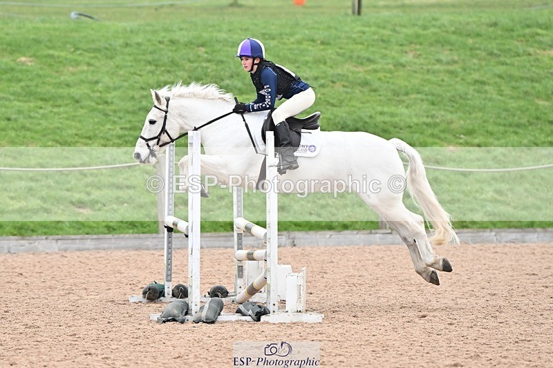 250118-112215-00678 - Cls 2 A&B 80cm 10.45 to 11.40