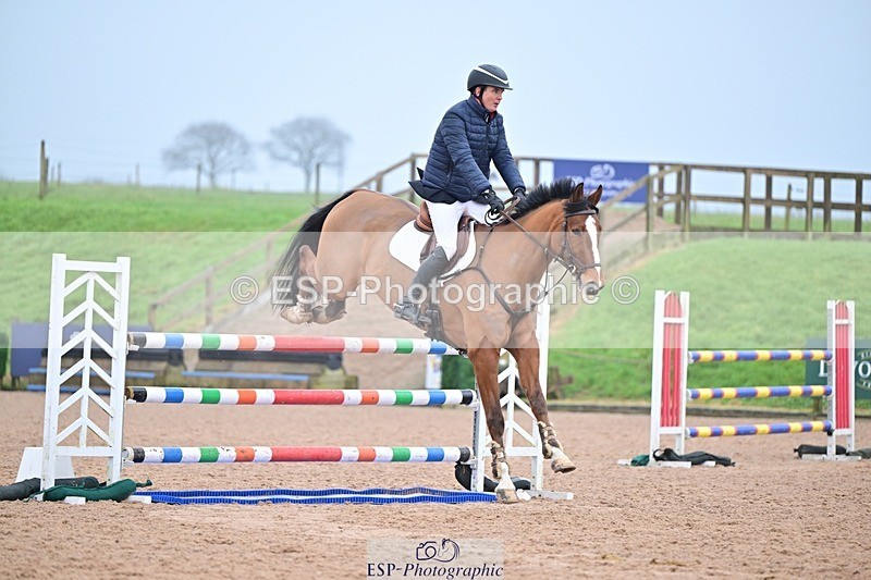 250122-122926-00374 - Cls 4 Newcomers and 1.10m