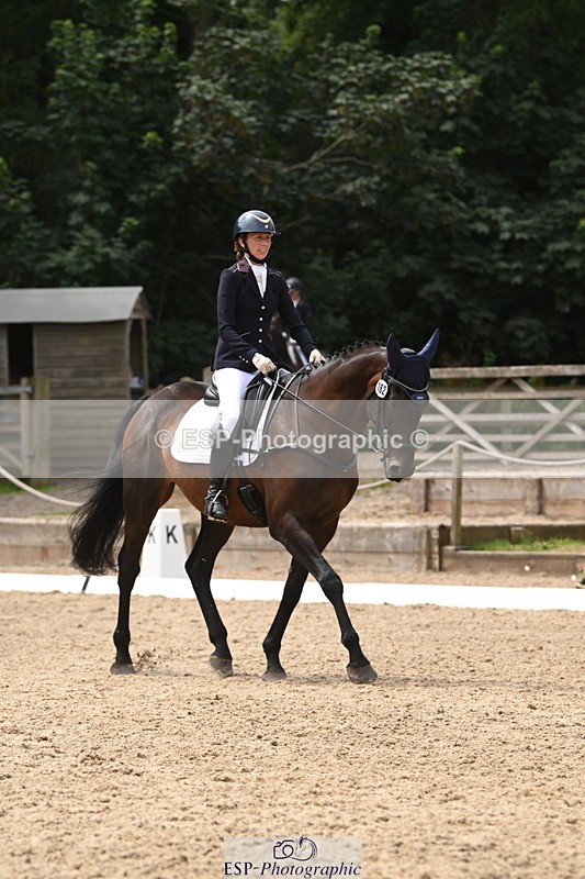 250719A-122011-04762 - 162-Sarah.Warman-In.the.Spotlight