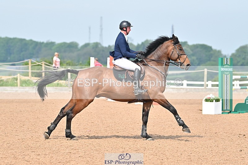 240512A-103143-17289 - Cls 48 National 1.30m Open