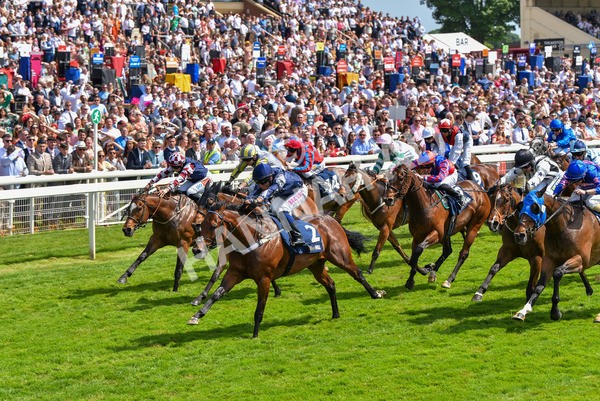 270523-Race 3-Chipstead-4233 - Race 3 2.40pm William Hill Epic Boost Handicap