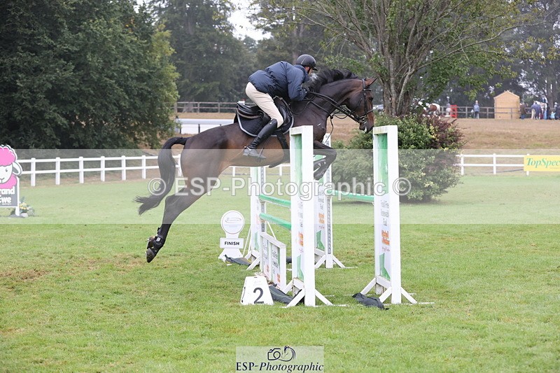 250830A-131458-06603 - Cls 16 Snr Newcomers and 1.10m Open