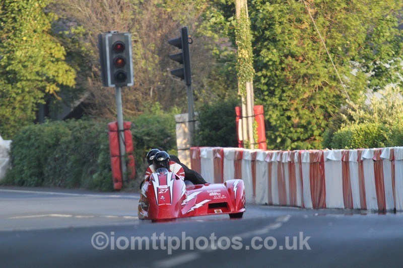 IMG_5704 - Thursday Practice - TT 2013 Side Car