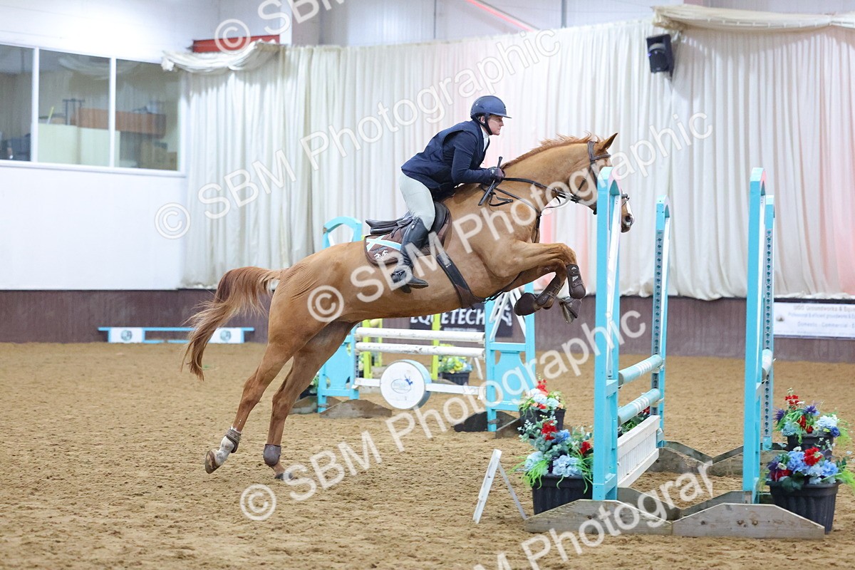 SBM_007327 - Class 19 - Equissage Pulse Senior British Novice/ 90cm Open - First Round (0.90m)