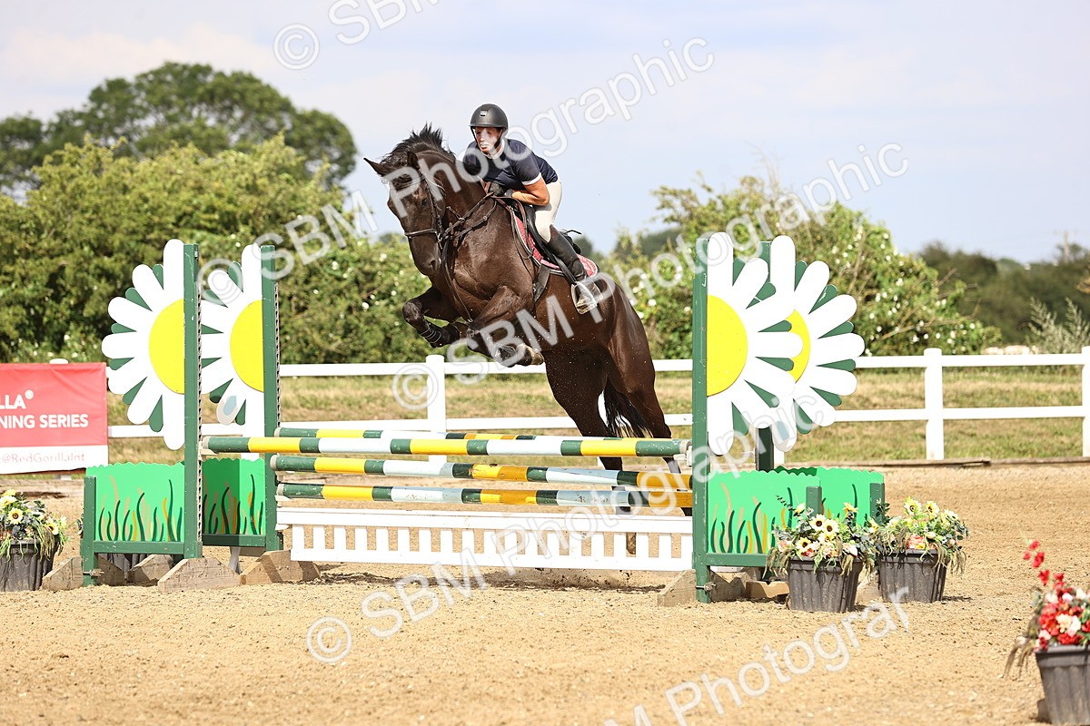 SBM_002308 - Class 18 - Ariat Senior British Novice- 90cm Open
