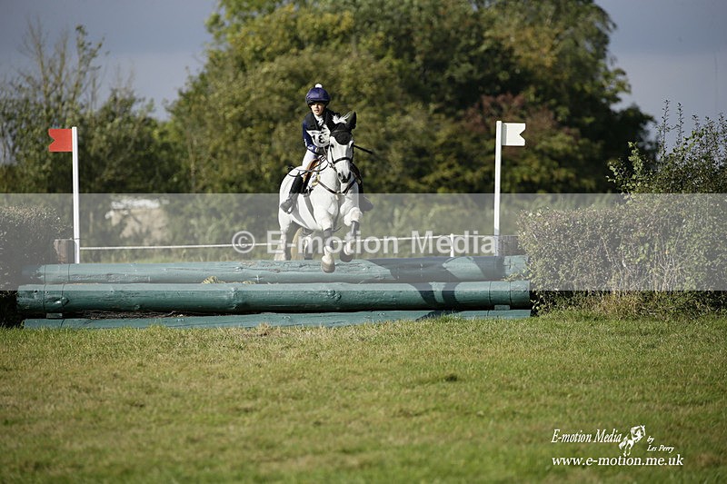  WWHT 171021 3327 - Intermediate (0.90m)  17/10/21