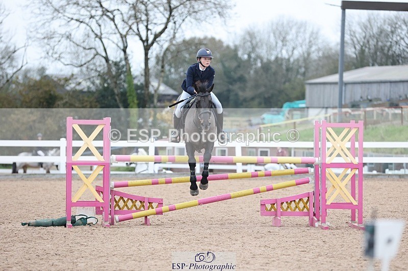 241116X-142207-02422 - Cls 15&16 Pony Nat 1.15m & 1.20m