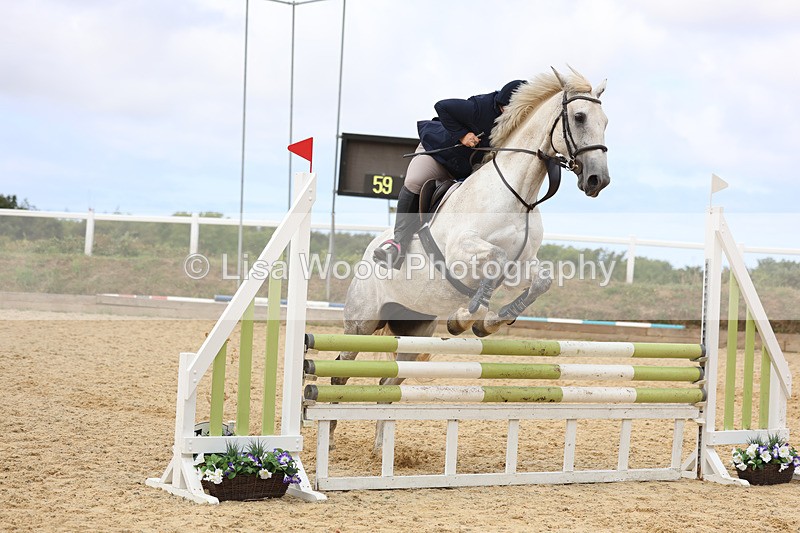 3E7A4771 - Class 4: Senior British Novice/90cm open