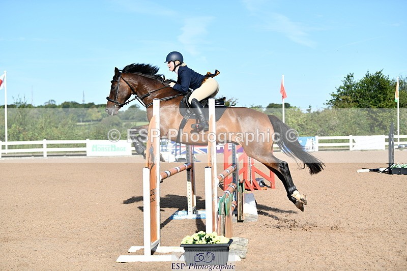 240913A-091222-02870 - Cls 20 Snr British Novice and 90cm Open