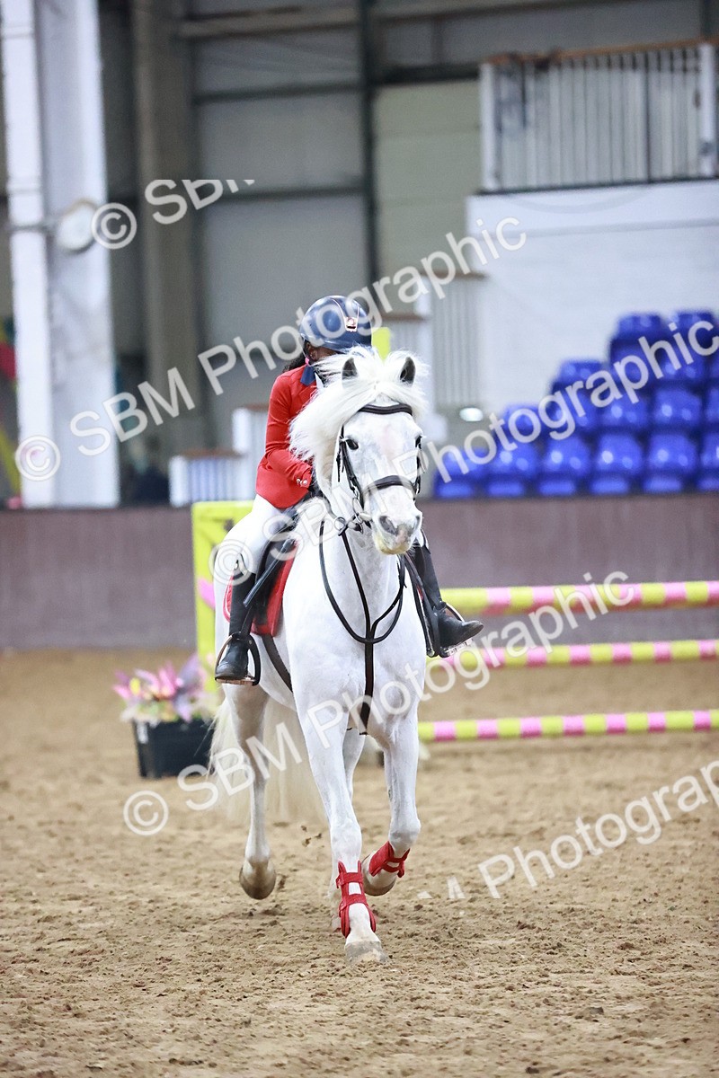 SBM_001766 - Class 9 - Pony Intro 75cm