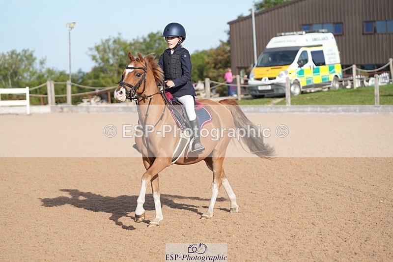 260926-093753-00077 - Cls 1&2 Pony Intro 70 - 11Yrs & Under