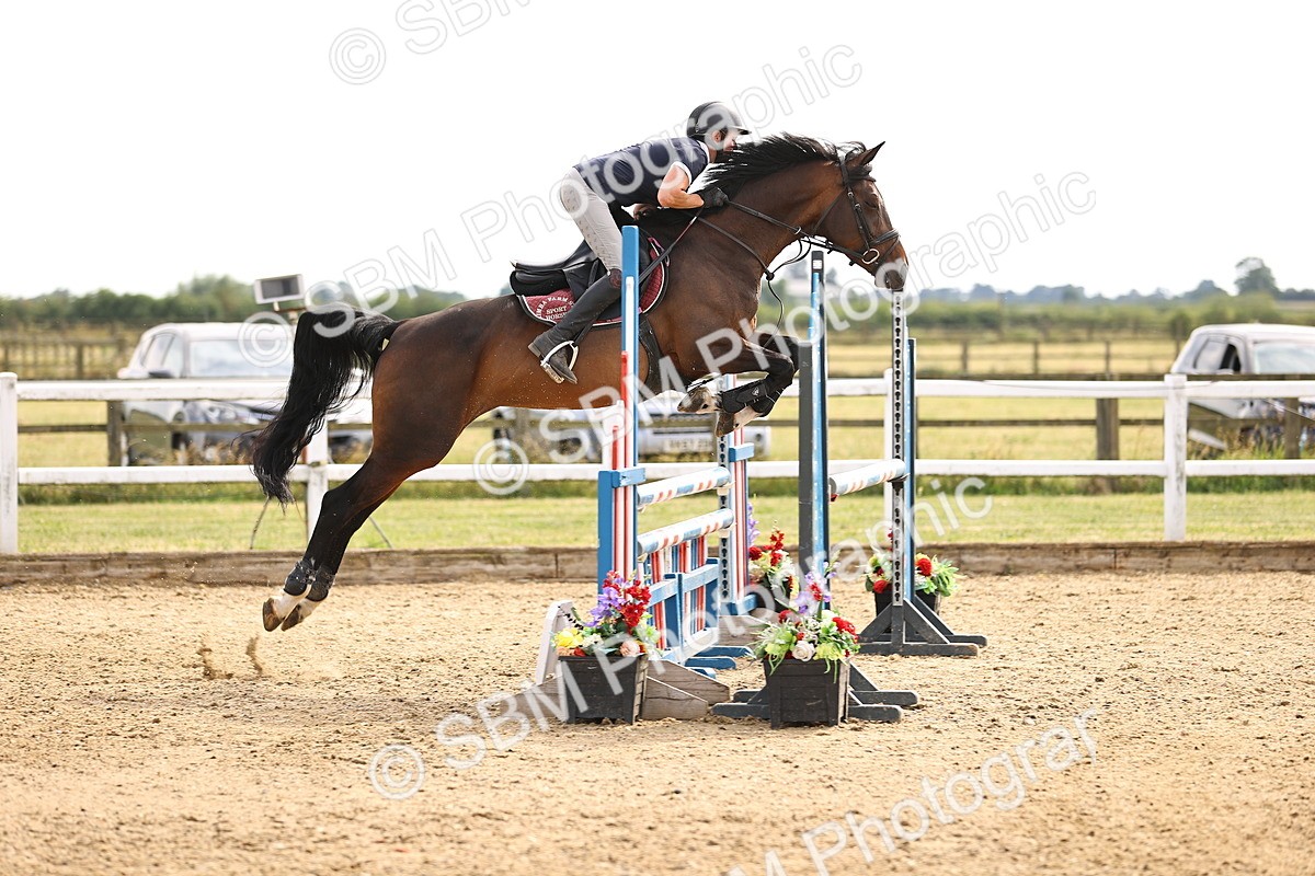 SBM_002412 - Class 18 - Ariat Senior British Novice- 90cm Open
