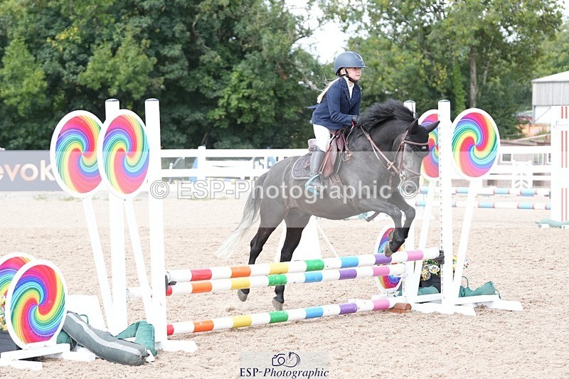 250805-152650-00114 - Clear Round and 60cm