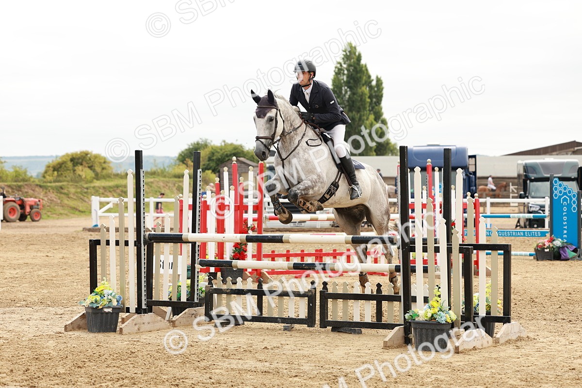 SBM_016855 - Class 20 - Senior Newcomers - 1.10m