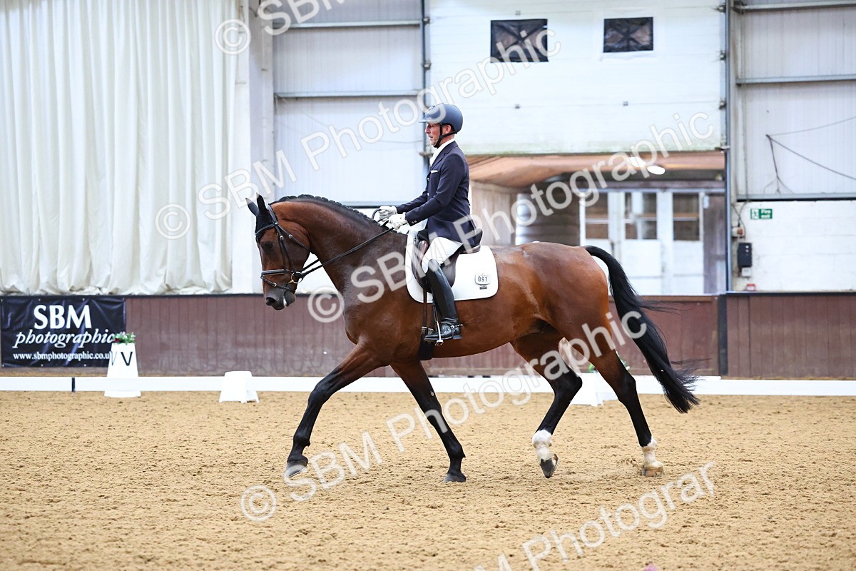 SBM_006098 - Class 5 - Novice 6 - 10.47-11.43