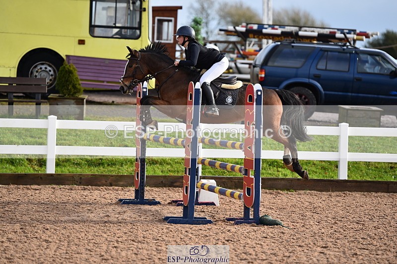 231203A-122124-01135 - Cls 6+7 BS 1.15m and 1.20m Open