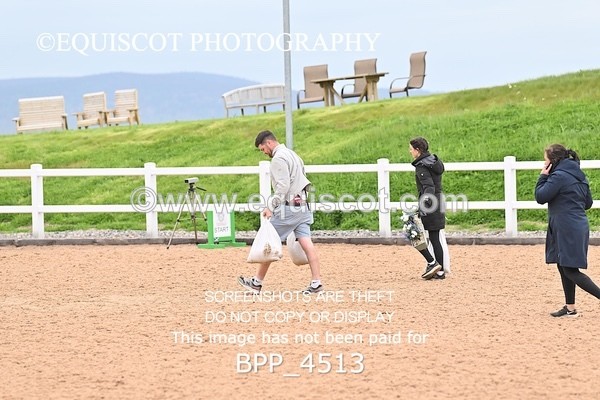BPP_4513 - CLASS 20 SUN British Novice/90cms Open