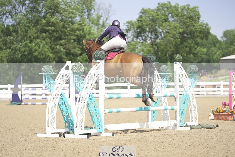 230810A-131544-02358 - Cls 4 1.05m Amateur Quali