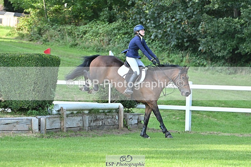 230909-171939-07534 - Cls 14 Snr 1m Derby