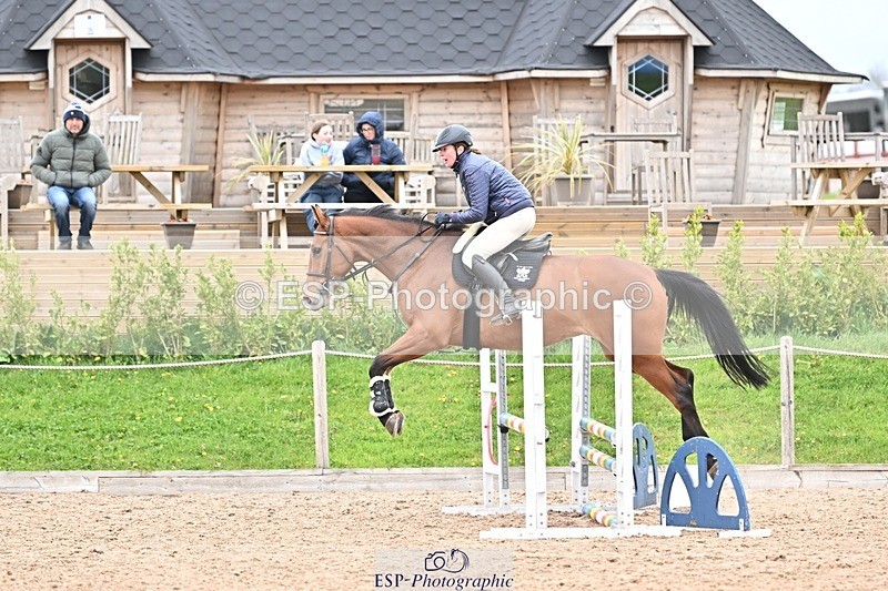 250414-103128-00120 - 80cm Round 1