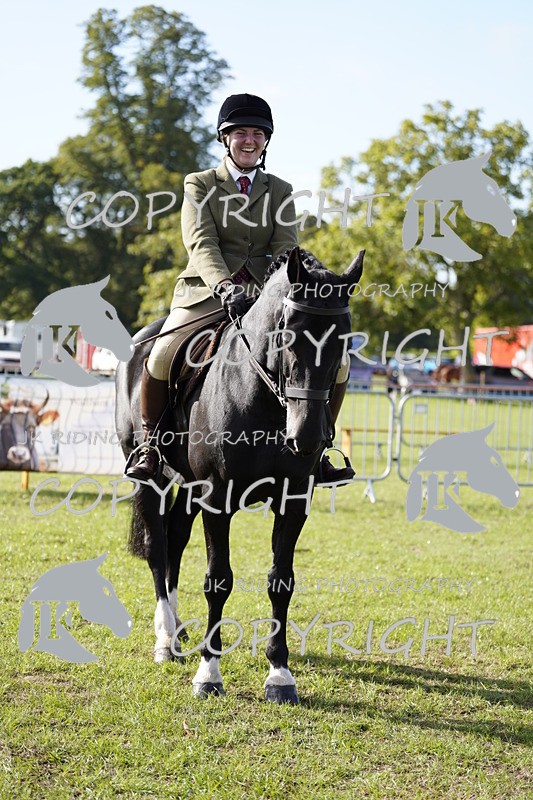 _DSC9561 - Class 8 & 17 Ridden Hunter & Ridden Hunter Pony