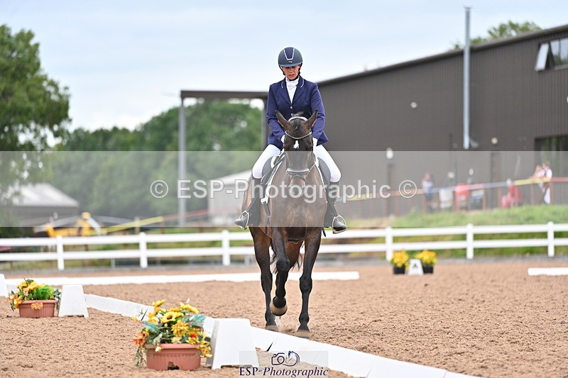 240817A-153655-10328 - 211-Louisa.Chatting-First.Mohican.II