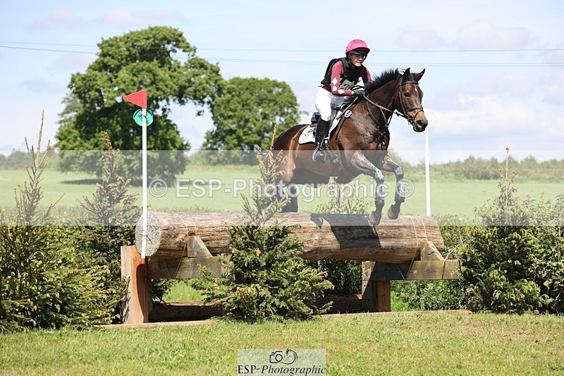 240525-110640-12558 - 326-BALLINAMEEN_BOYLE-Georgie_Selley