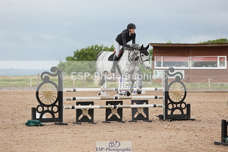 250524-101437-04111 - Cls 13  A&B 1.05m & 1.10m open