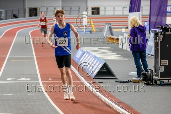 Age26SAT-916994 - Track Male Set Two