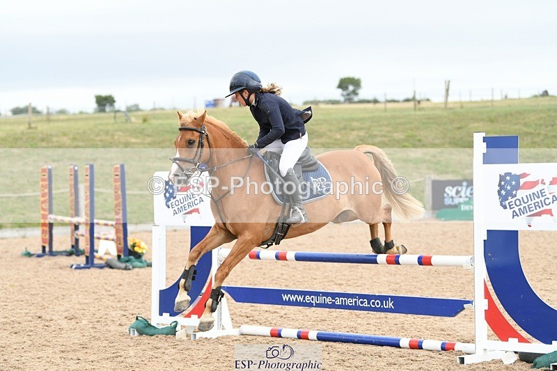 250807-131532-01049 - 80cm Round 2