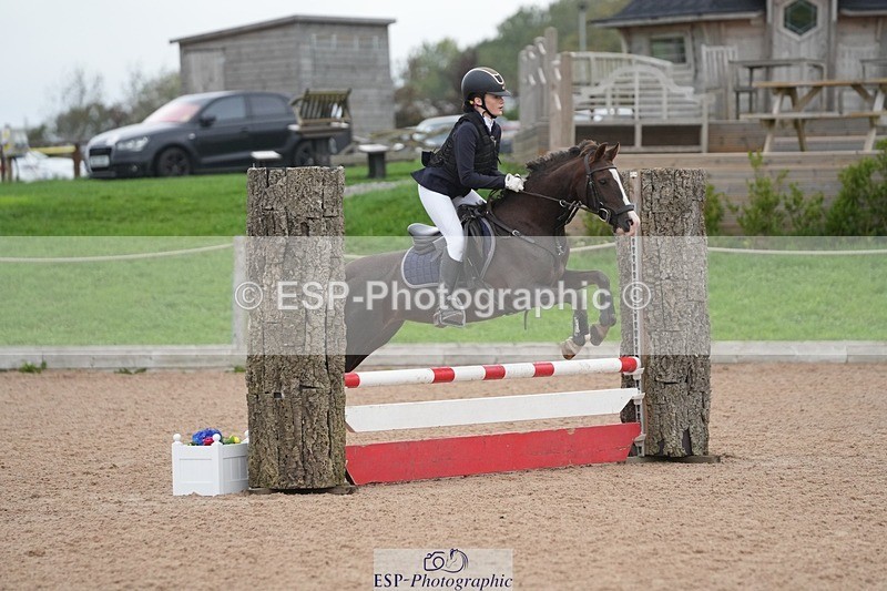 250920-093802-00505 - Cls 3 Pony Intro 70cm