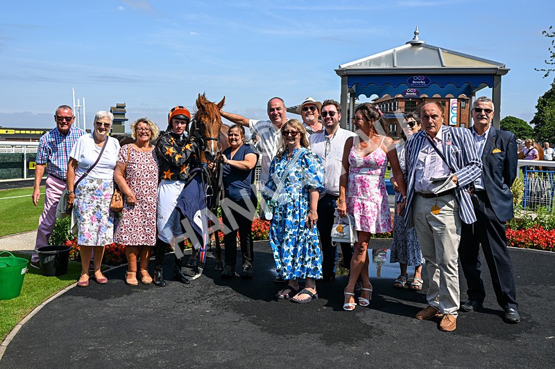 140726-Race 2-What A Tahoo-3139 - Race 2 14.47pm Young Guns Handicap