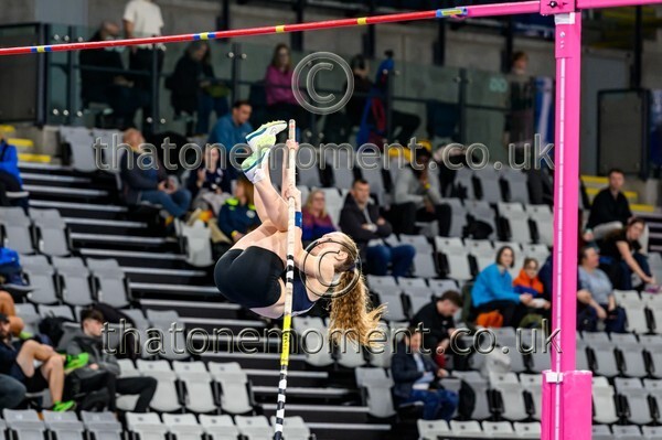 SenInd26-917451 - Field Female Set One