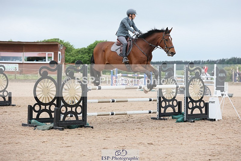 250524-092839-03806 - Cls 13  A&B 1.05m & 1.10m open