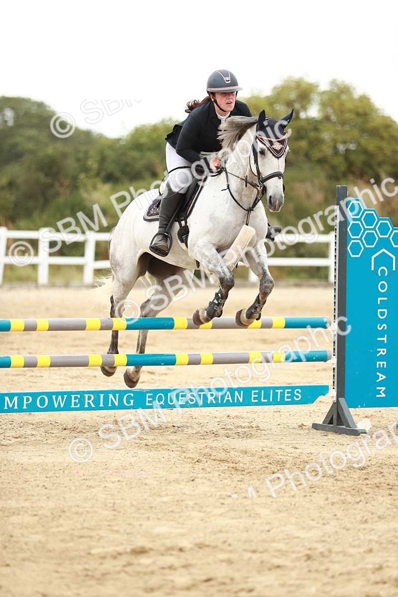 SBM_005016 - Class 2 - Senior British Novice - 90cm Open