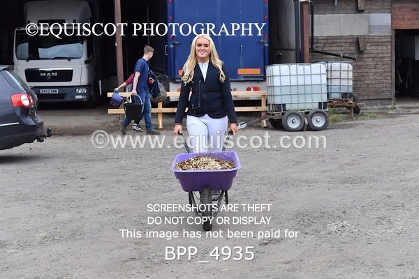 BPP_4935 - CLASS 7 Senior Foxhunter/ 1.20m Open