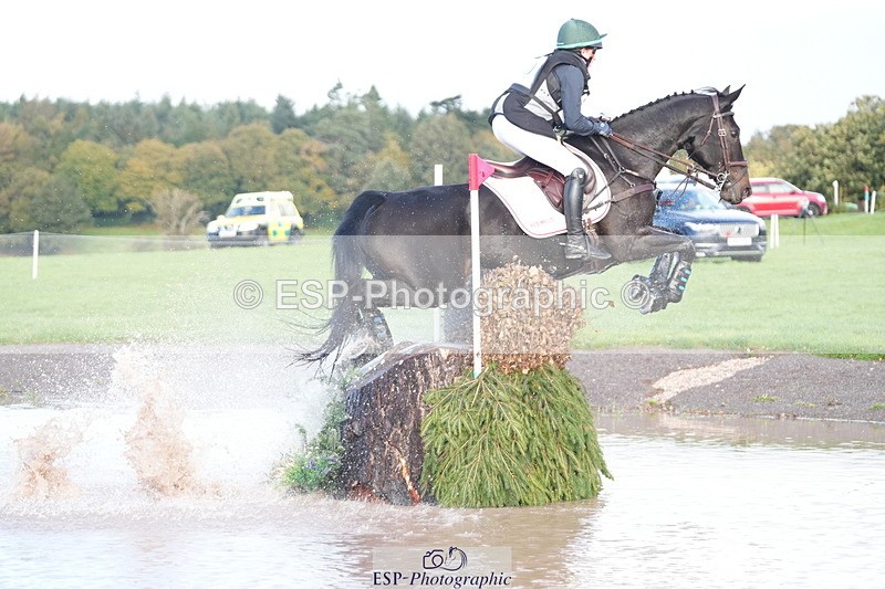 251024A-150932-13106 - C-230-Ciara.O.Connor