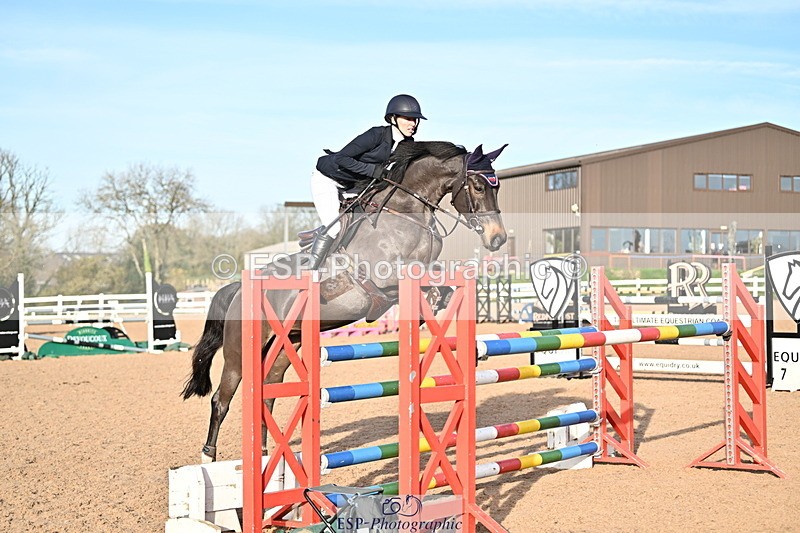 241113A-141912-00849 - Cls 05A&B Snr Fox & 1.20m Open