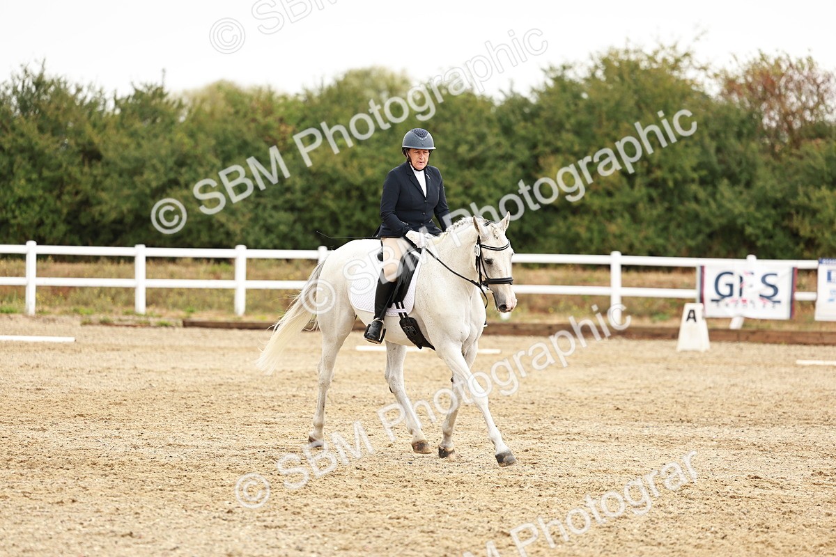 SBM_001558 - Class 4 - P2 Warm Up 10.46-12.10