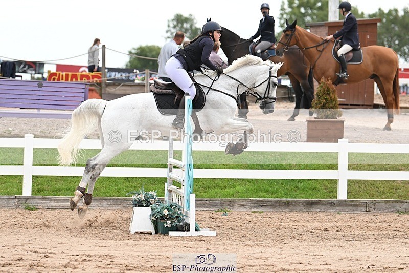 250727-092849-08827 - Cls 31 British Novice and 90cm