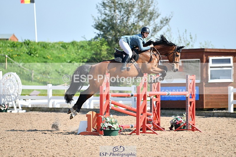 240512A-163801-19836 - Cls 44 1.05m National Am Quali