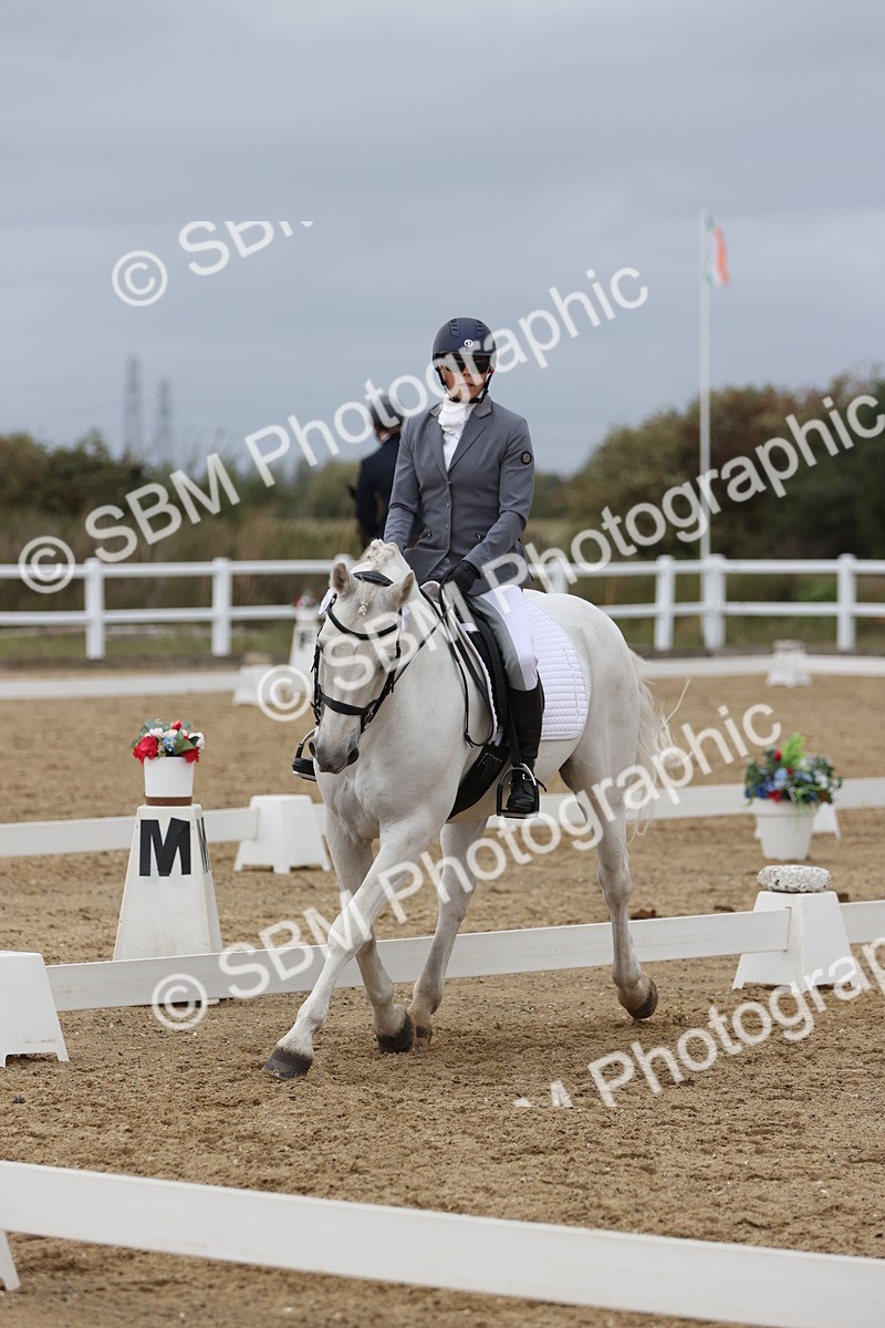 SBM_004265 - Class 9 - Novice 3 Champs