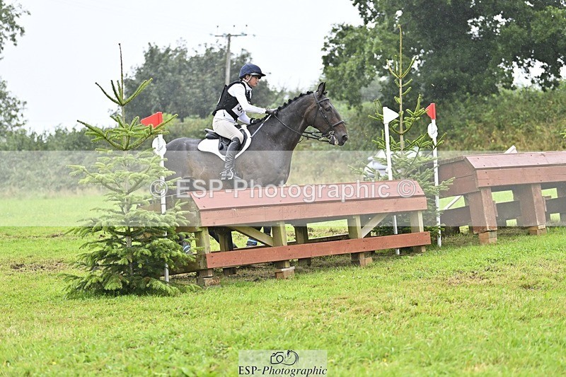 240901A-151829-10323 - 556-Georgina.Dudden-WELLPARK.HAWK