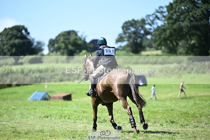 240811A-142619-04556 - 207-