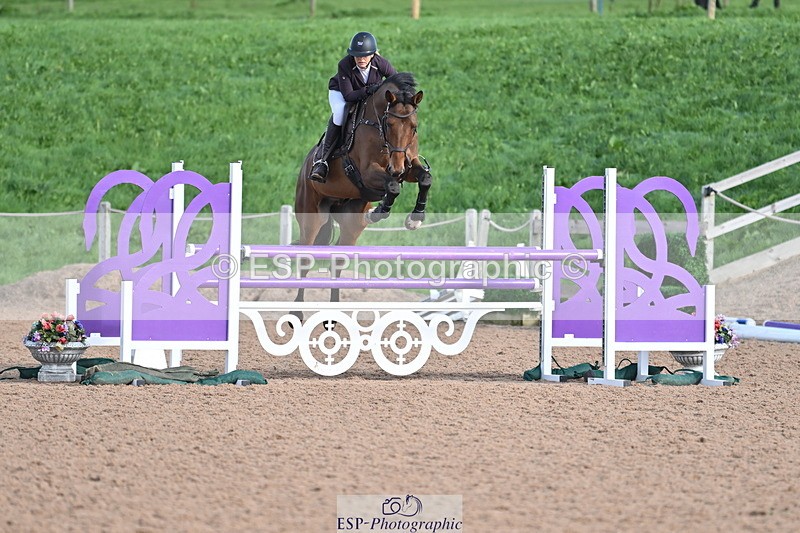 231014A-110256-04282 - Cls 18 Newcomers & 1.10m Open